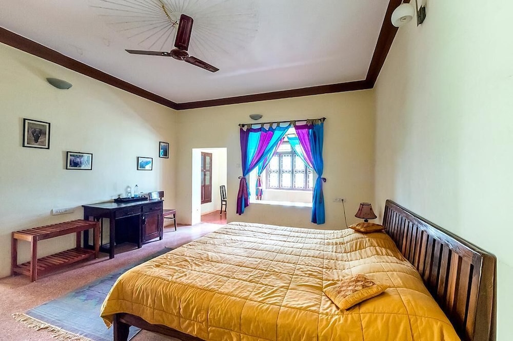 Bison Manor Country Retreat view 3