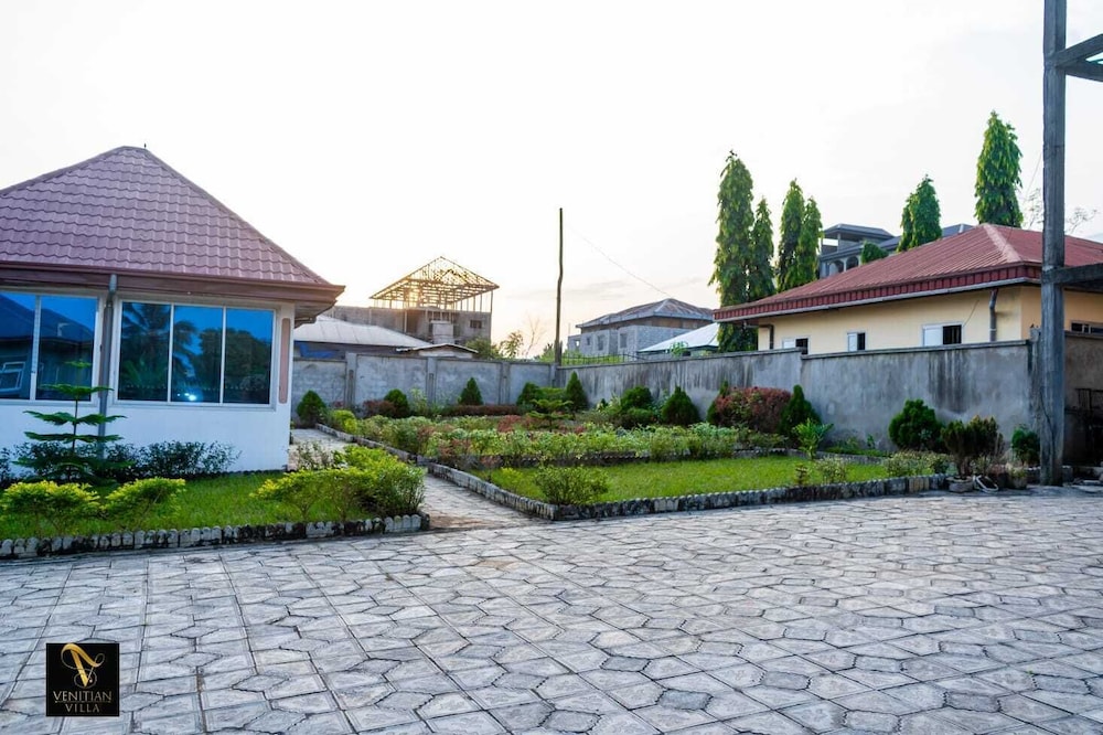 Venetian Villa