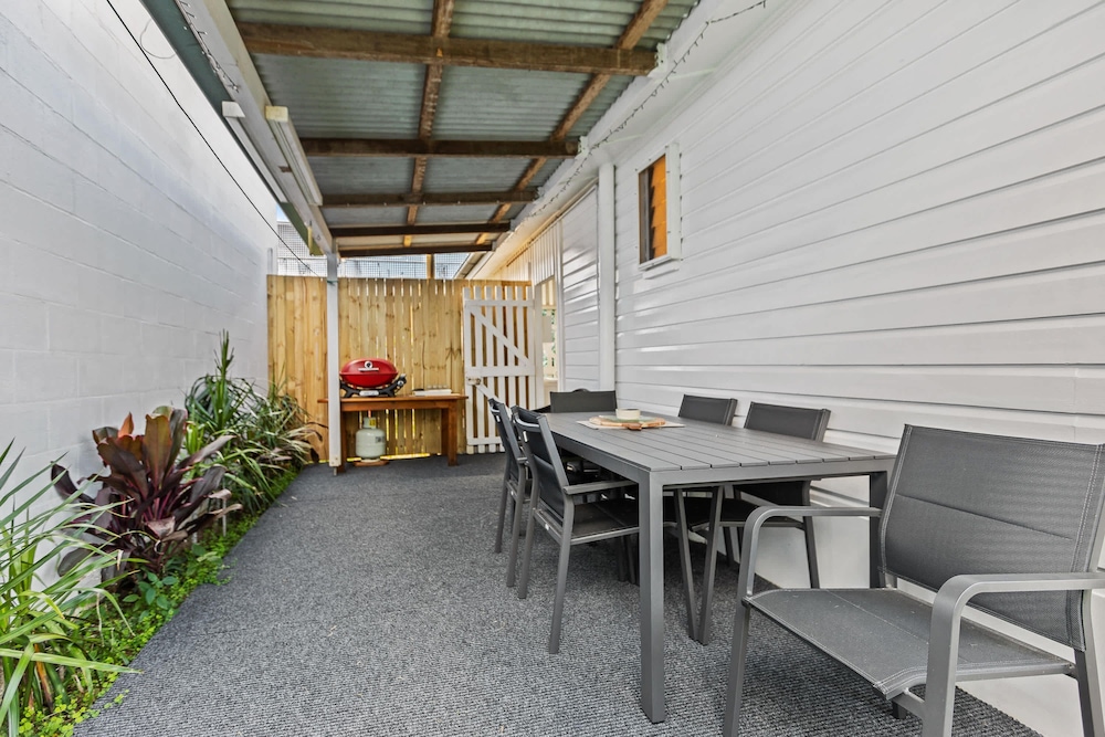 Crystal Cottage Cairns