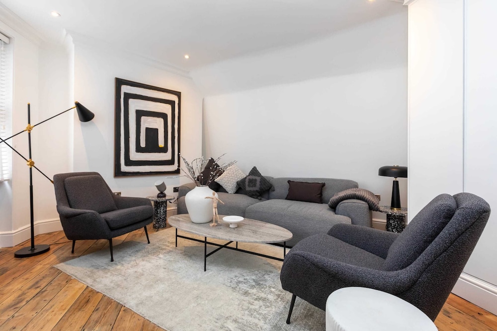Stylish 2 Bedroom Apartment Near Oxford Street