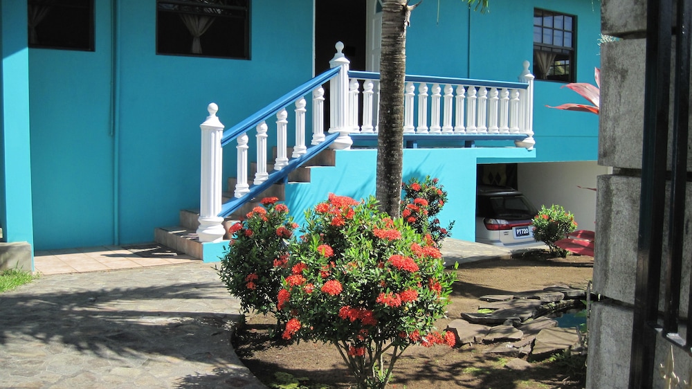 Harmony Hall Resorts
