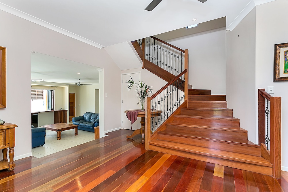 Beachcomber Holiday House