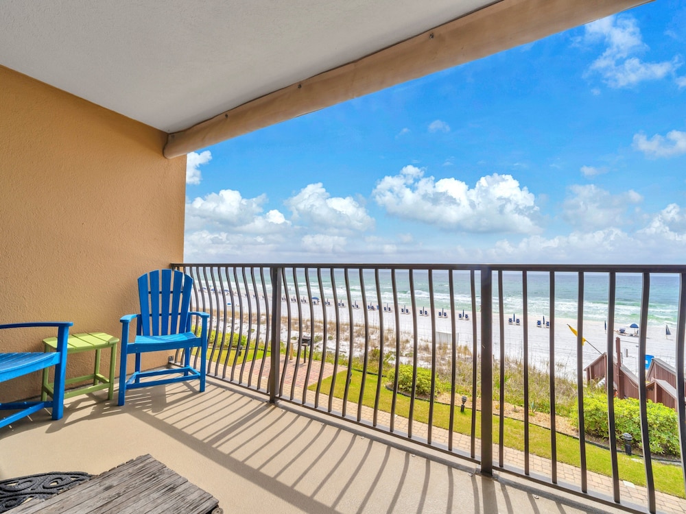 Coral Reef Club 32 1 Bedroom Condo