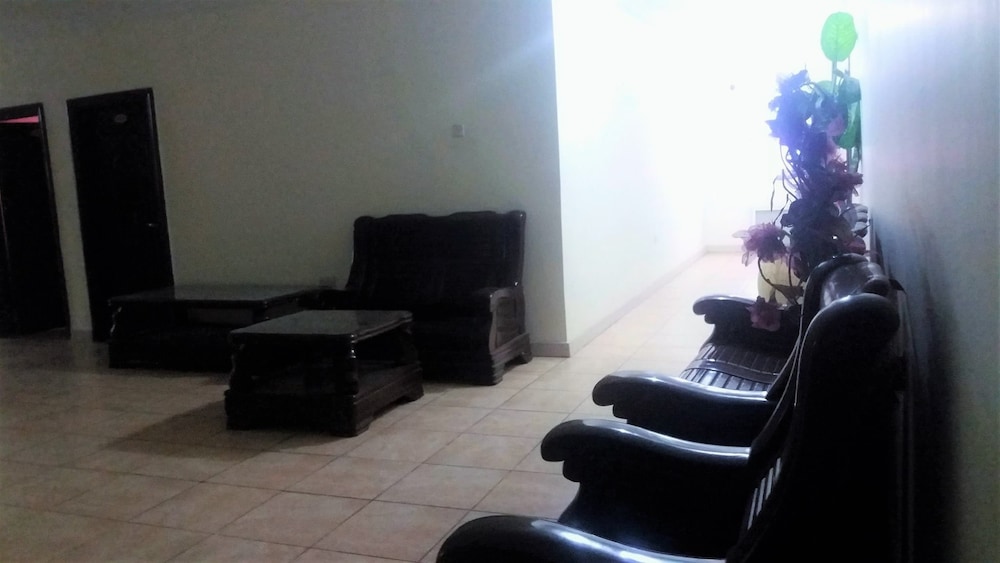 Golden Simcha Hotel view 3