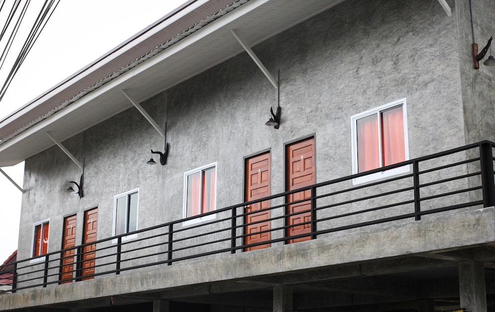 Sirah Hometel - Hostel