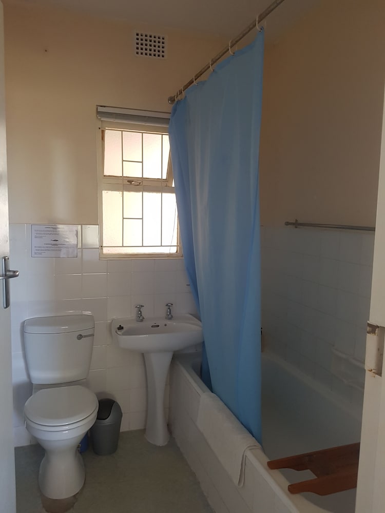 Melkbosch Guesthouse
