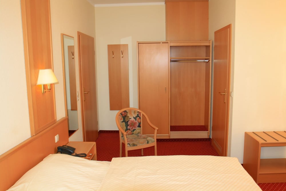 Hotel Pension Kaden view 4