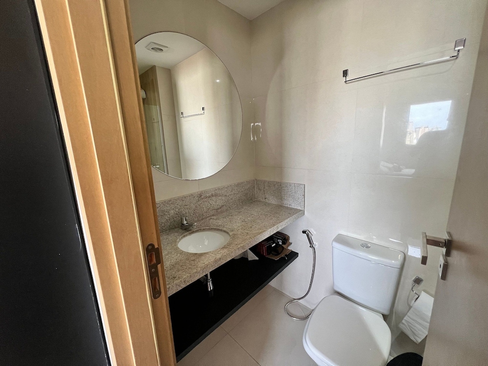 Apt w/ Partial Sea View 350m From the Beach Hpa904