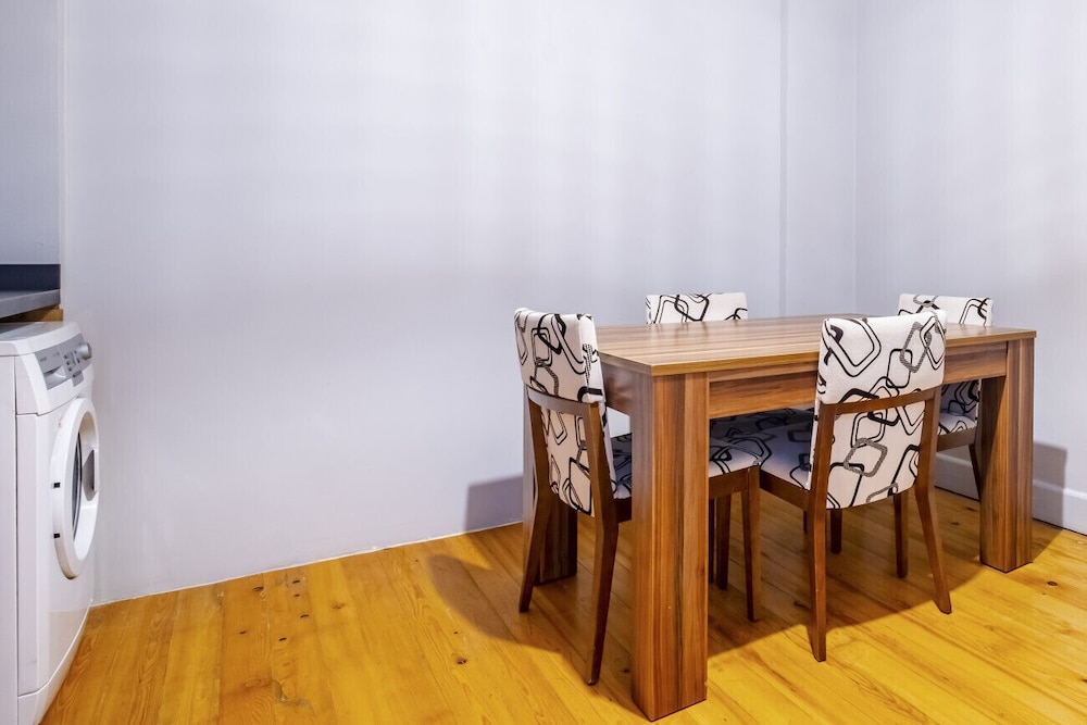 Refreshing and Central Apartment in Beyoglu