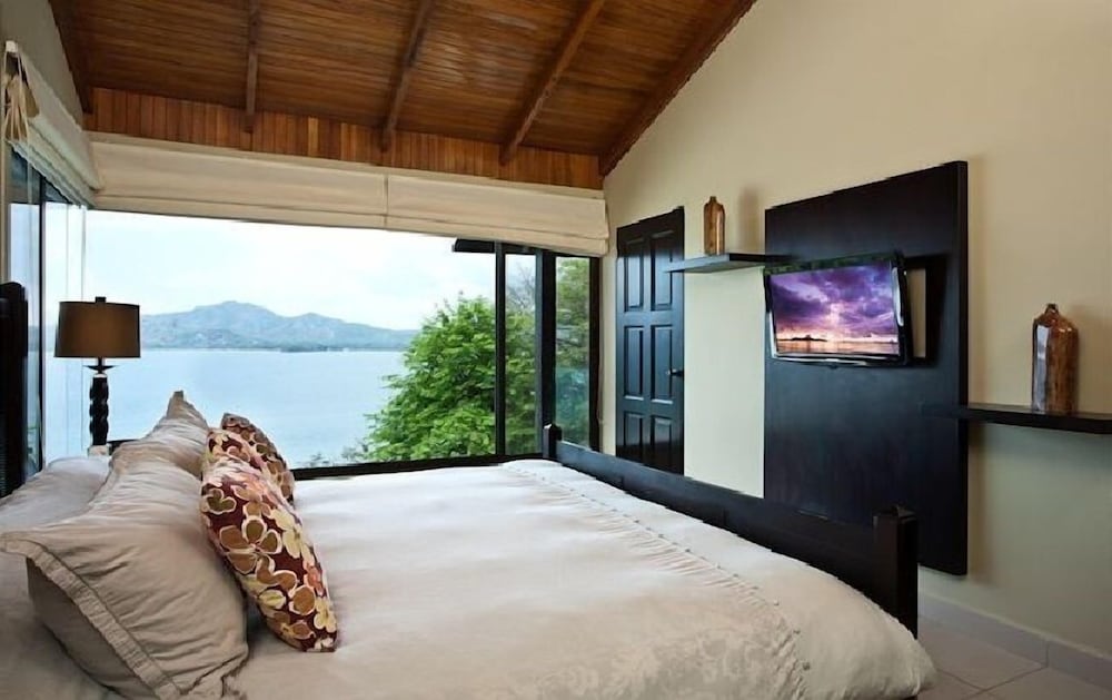 Casa Colibri view 2