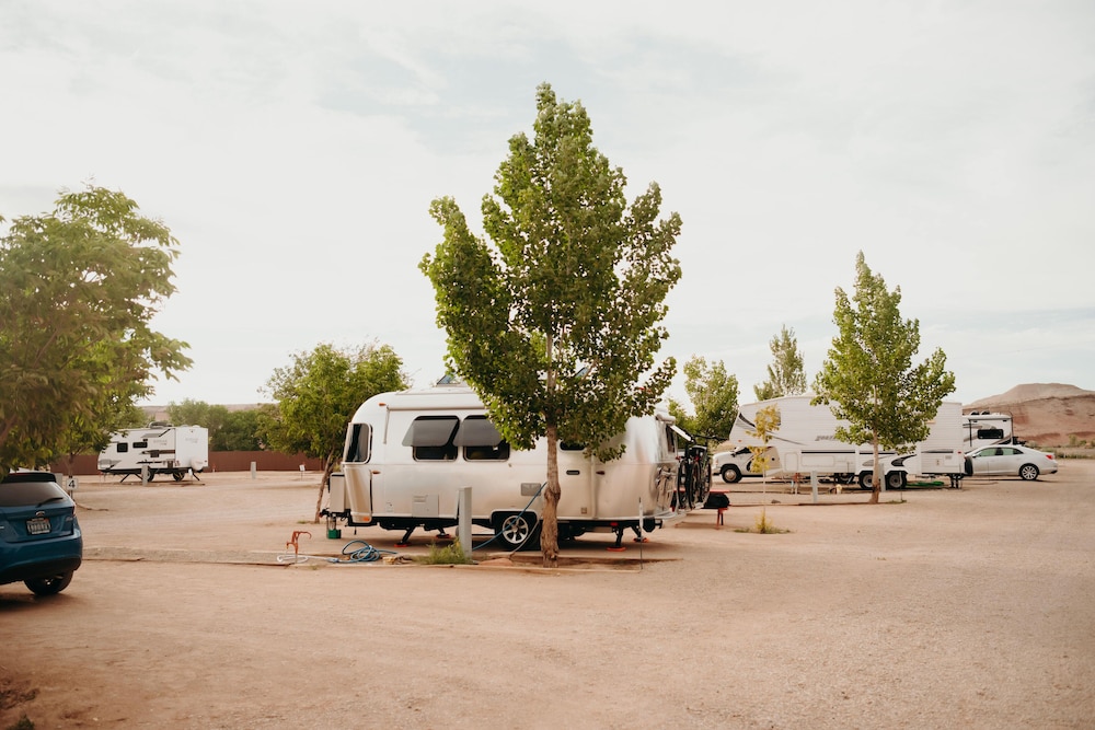 Dukes Slickrock Campground & RV Park