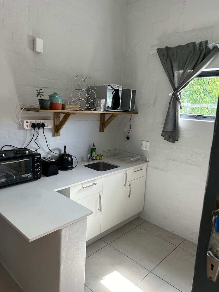 Seewind Onrus Cottage
