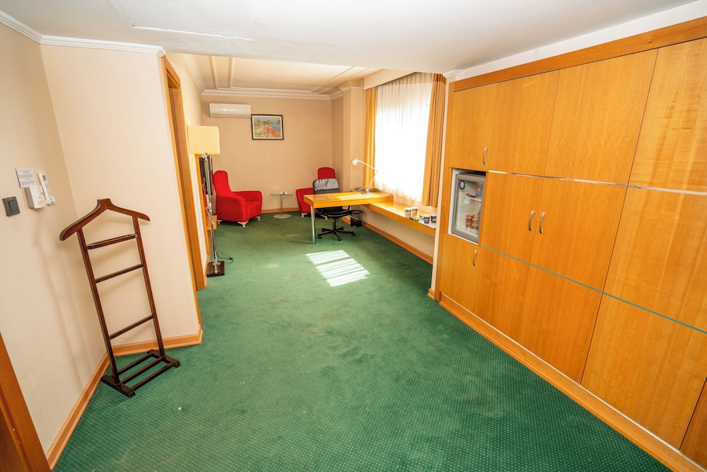 Anemon Ege Sağlık Oteli - Image 12