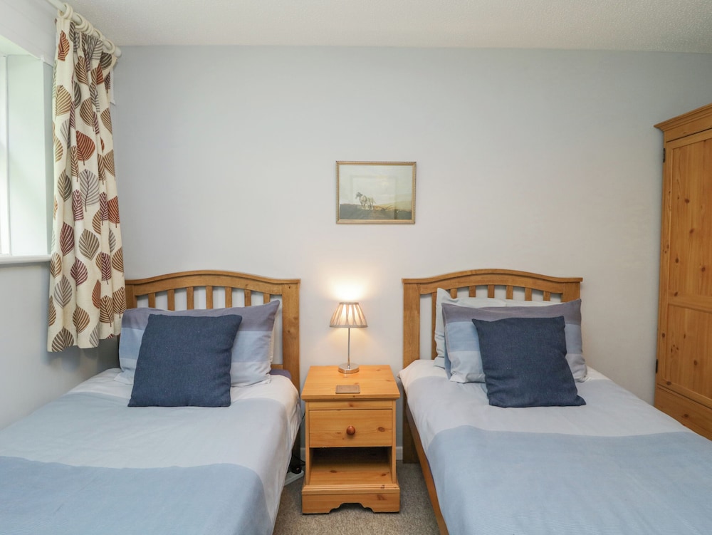 9 Manorcombe Bungalows