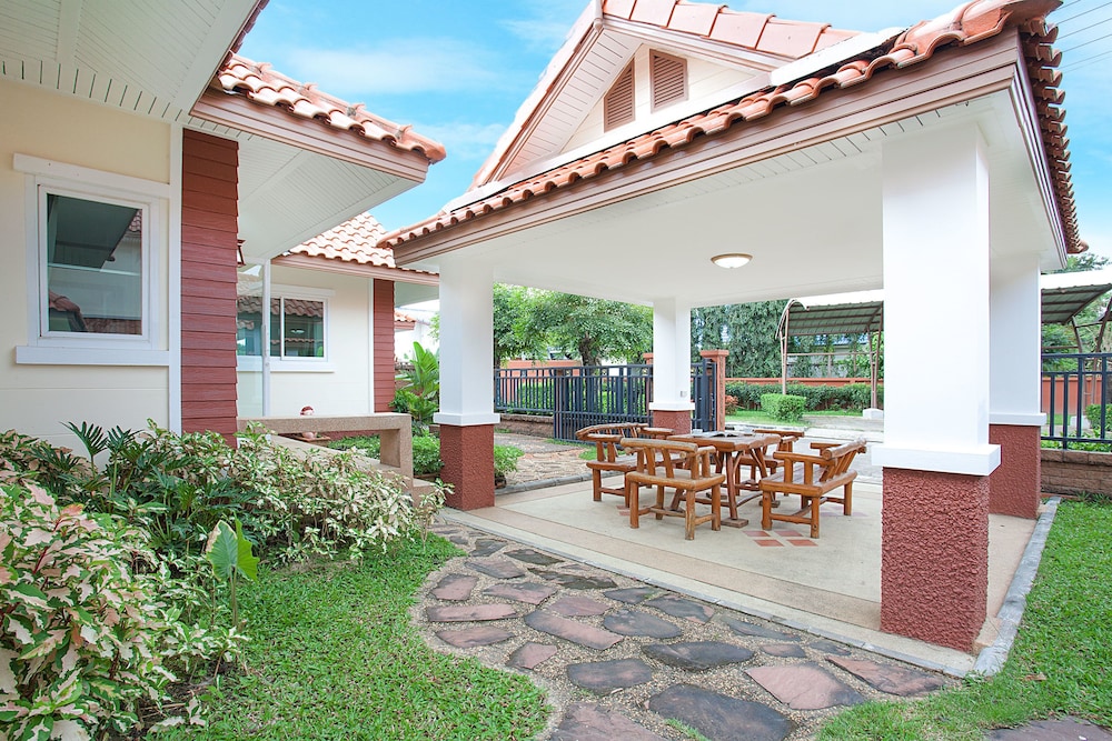 Baan Thai Lanna Pattaya