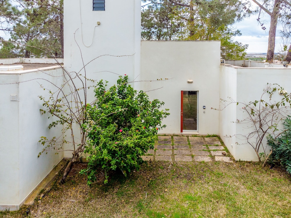 Casa Levante by HelloVacations view 2