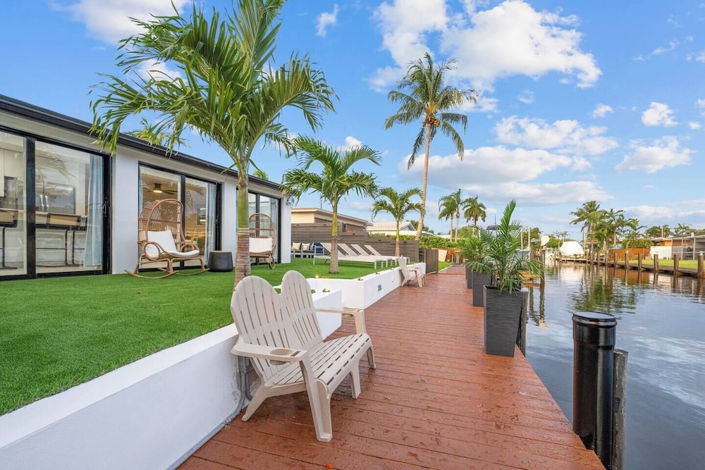 Waterfront Duplex Tropical Oasis