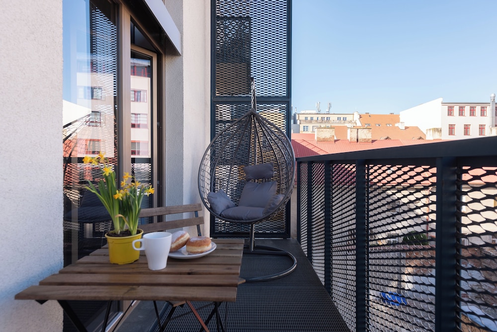 Apartments with balcony near center