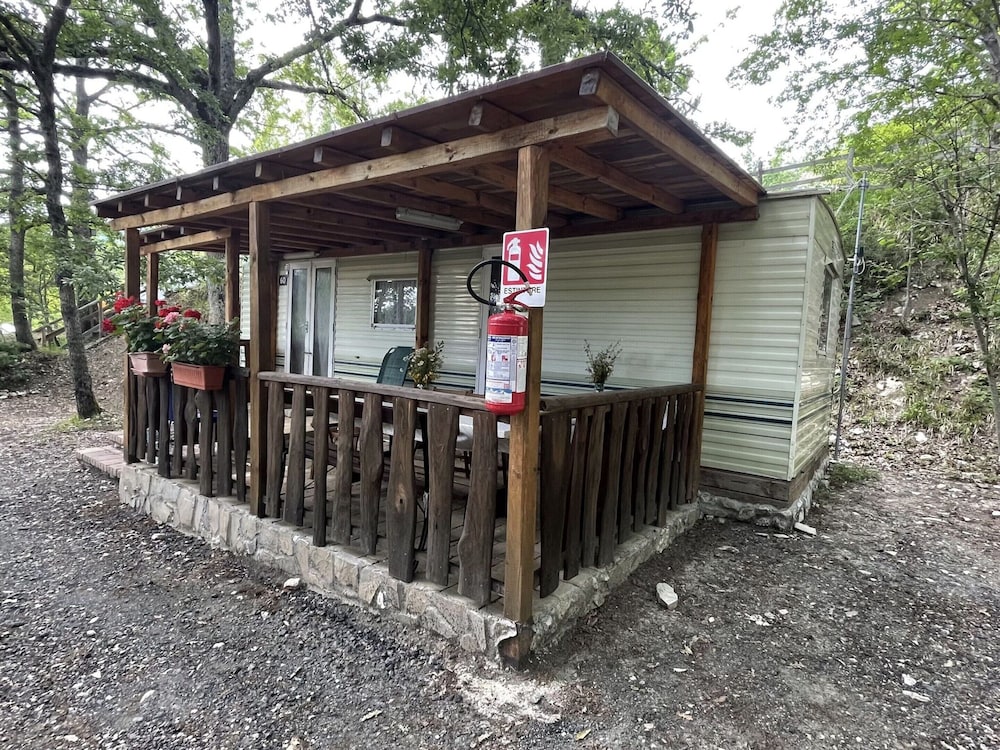 Pleasant Mobile Home in Toscana With Shared Pool view 5