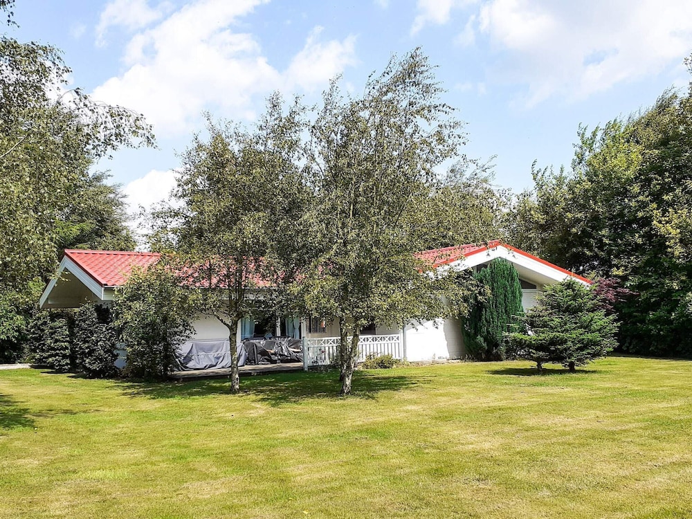 2 Person Holiday Home in Grenaa
