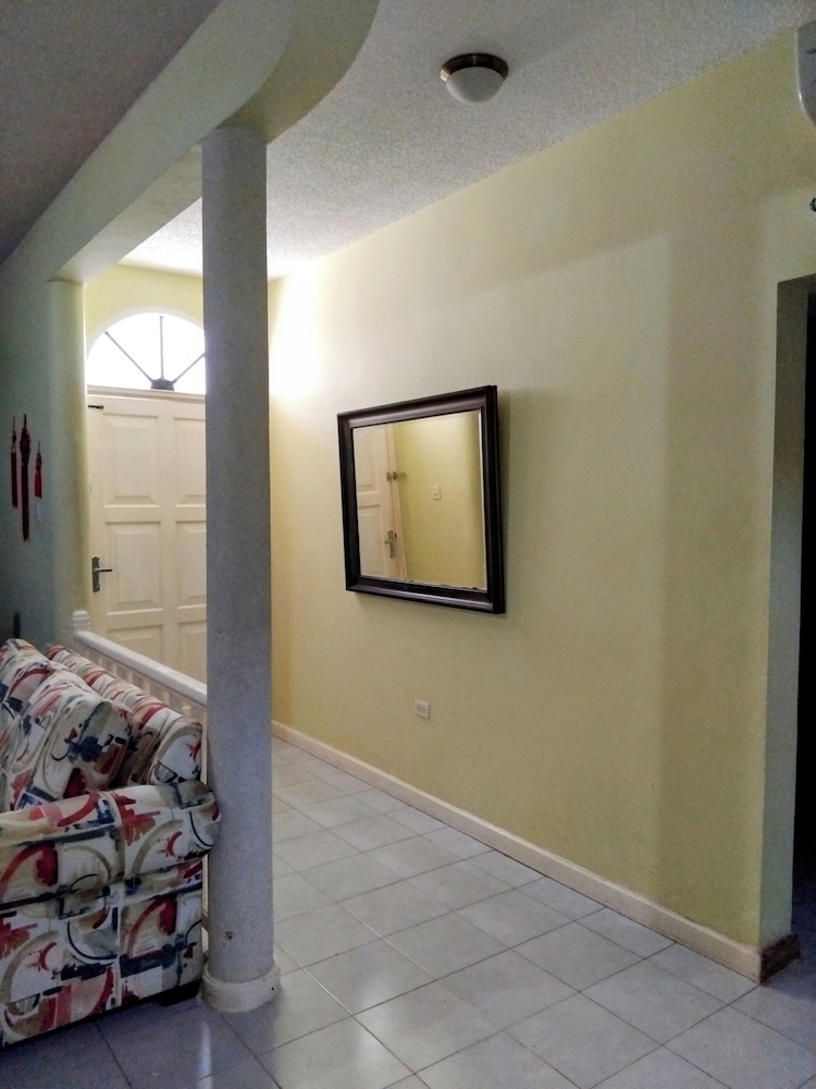 Rush Bond Villa view 2