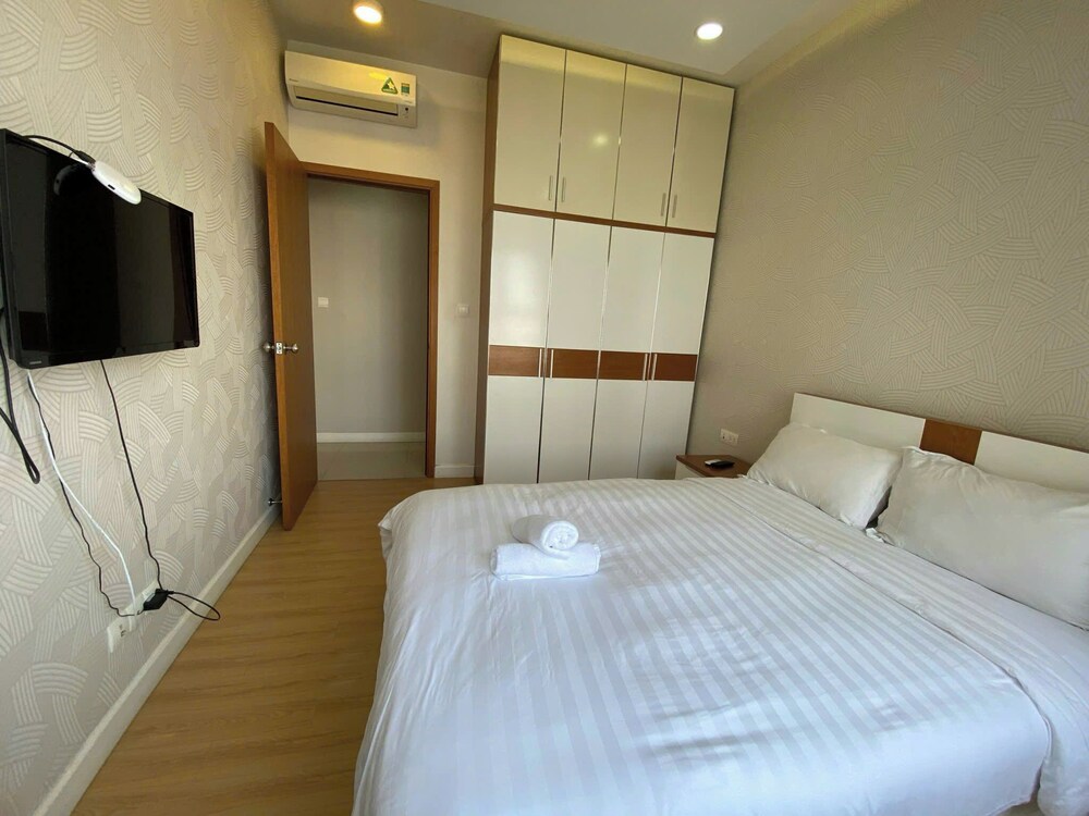 SUNRISE CITY VIEW Residences
