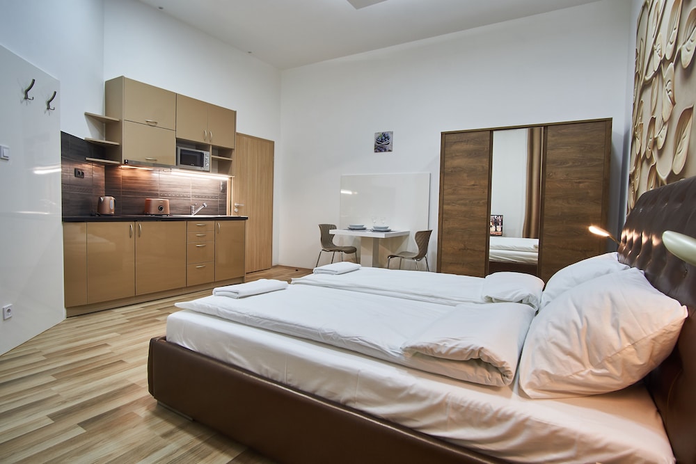 K51 Apartment Budapest view 2