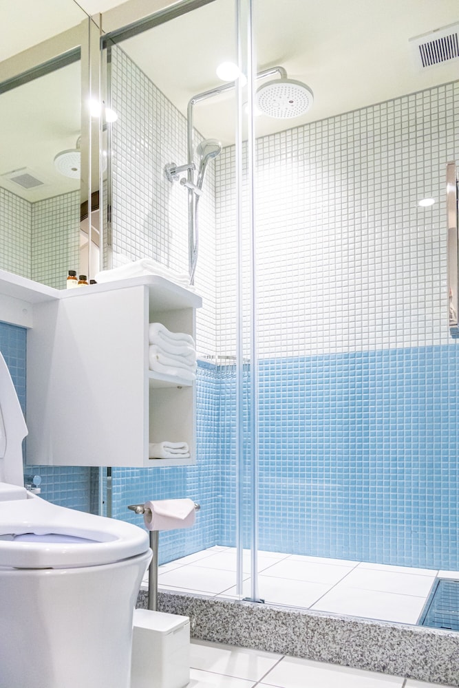 HOTEL OKINAWA WITH SANRIO CHARACTERS 180