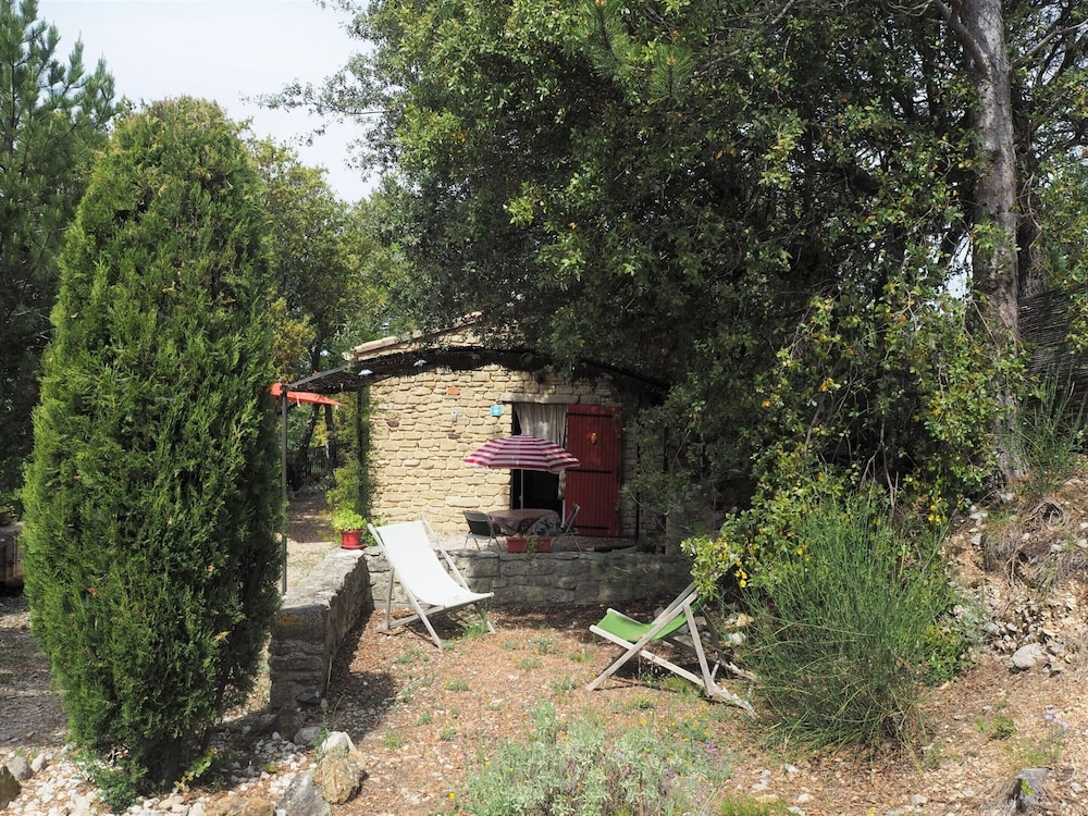 Chalet by Mont Ventoux With Stunning Views