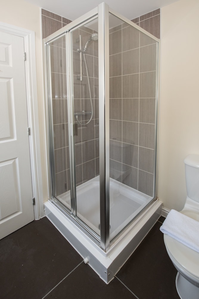 Kennedy House by Your Lettings UK
