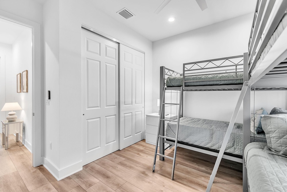 Azul Townhomes A1