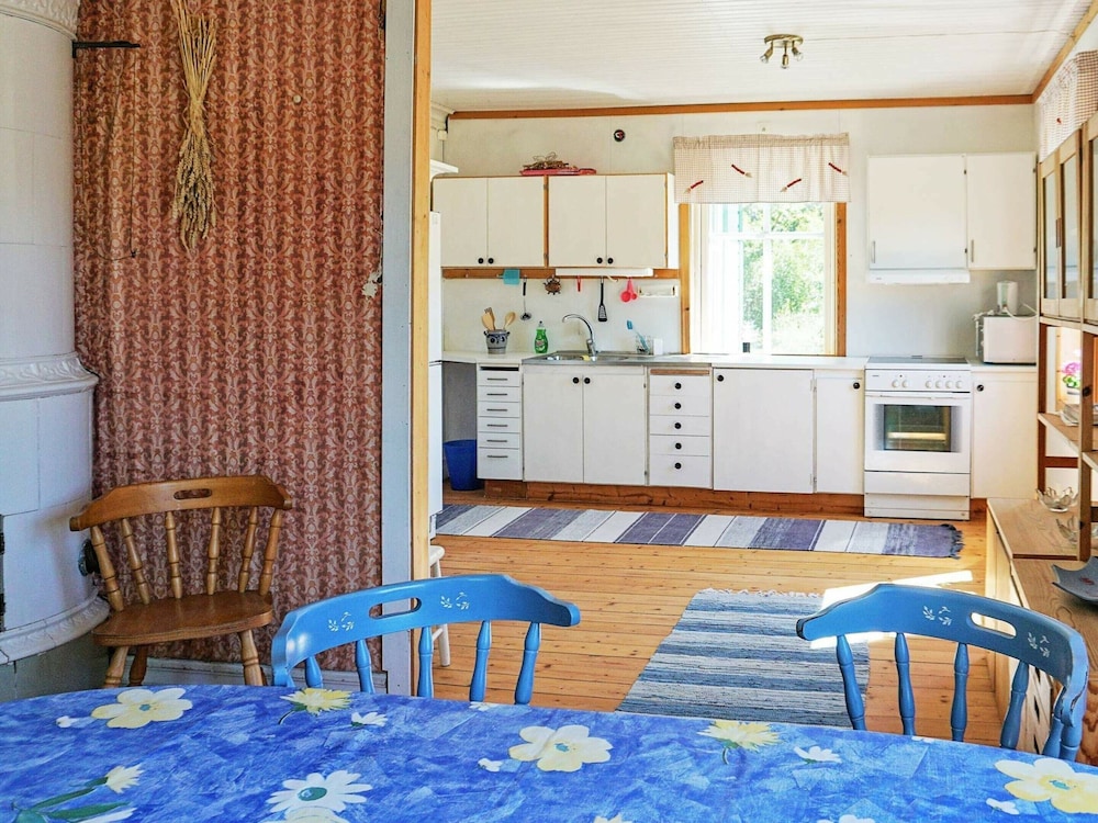 5 Person Holiday Home in Kungshamn view 2