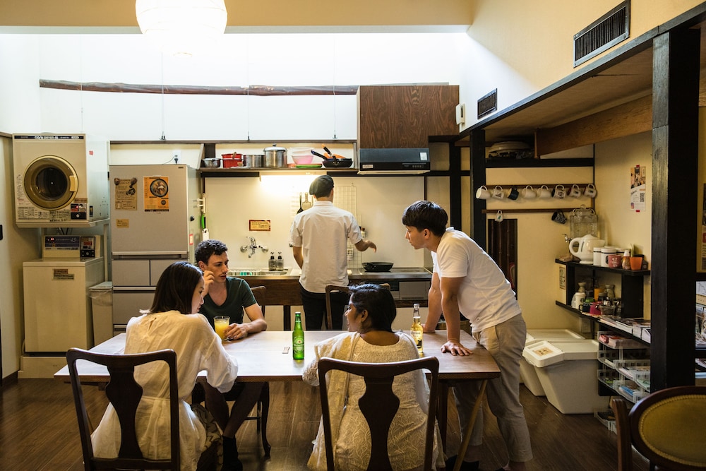 Guesthouse U-En - Hostel