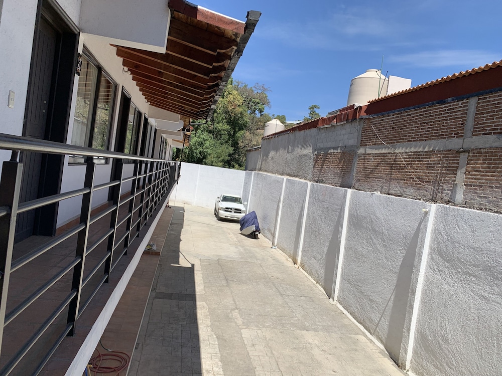 Rinconcito Departamentos, Valle de Bravo view 2