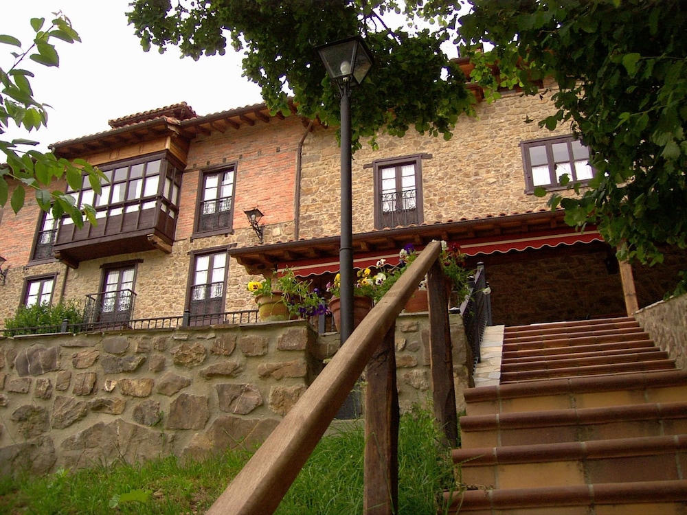 Casa Reda - Posada de Viñón