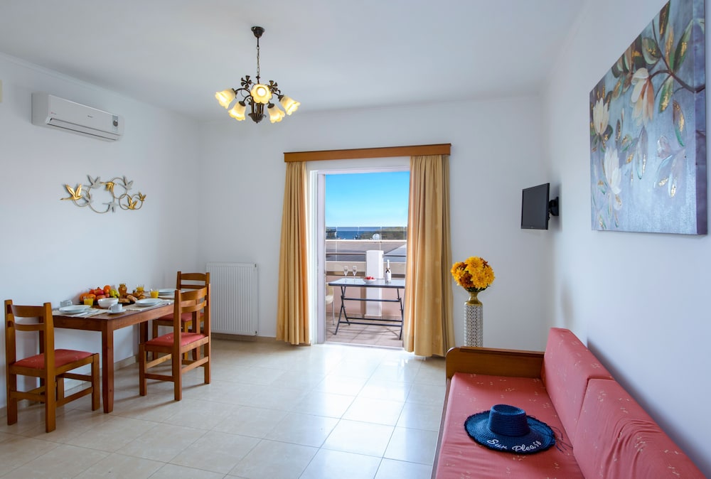 Lilium Hotel photo 5