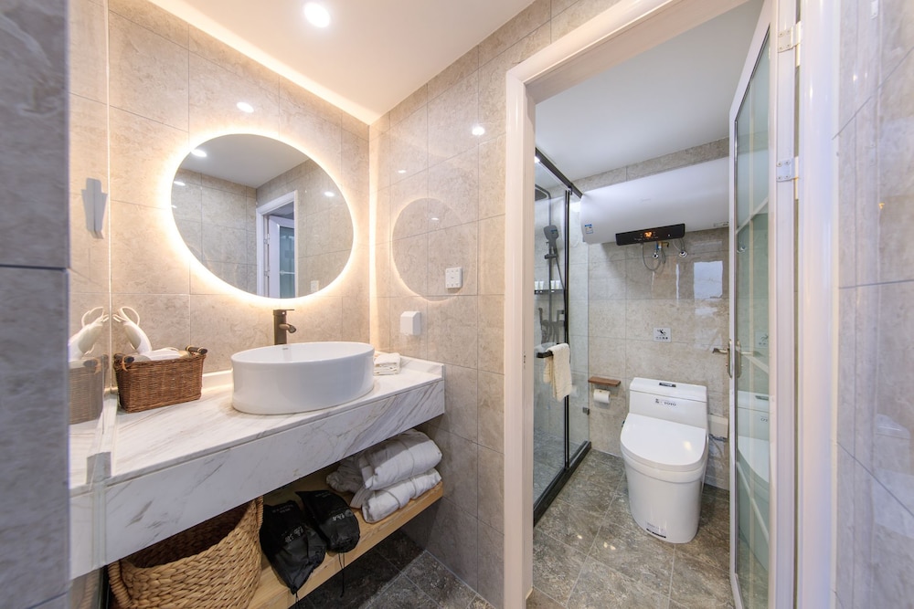 Isvara Flowing Ocean Guesthouse