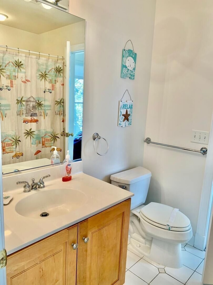 Christian Street 18B