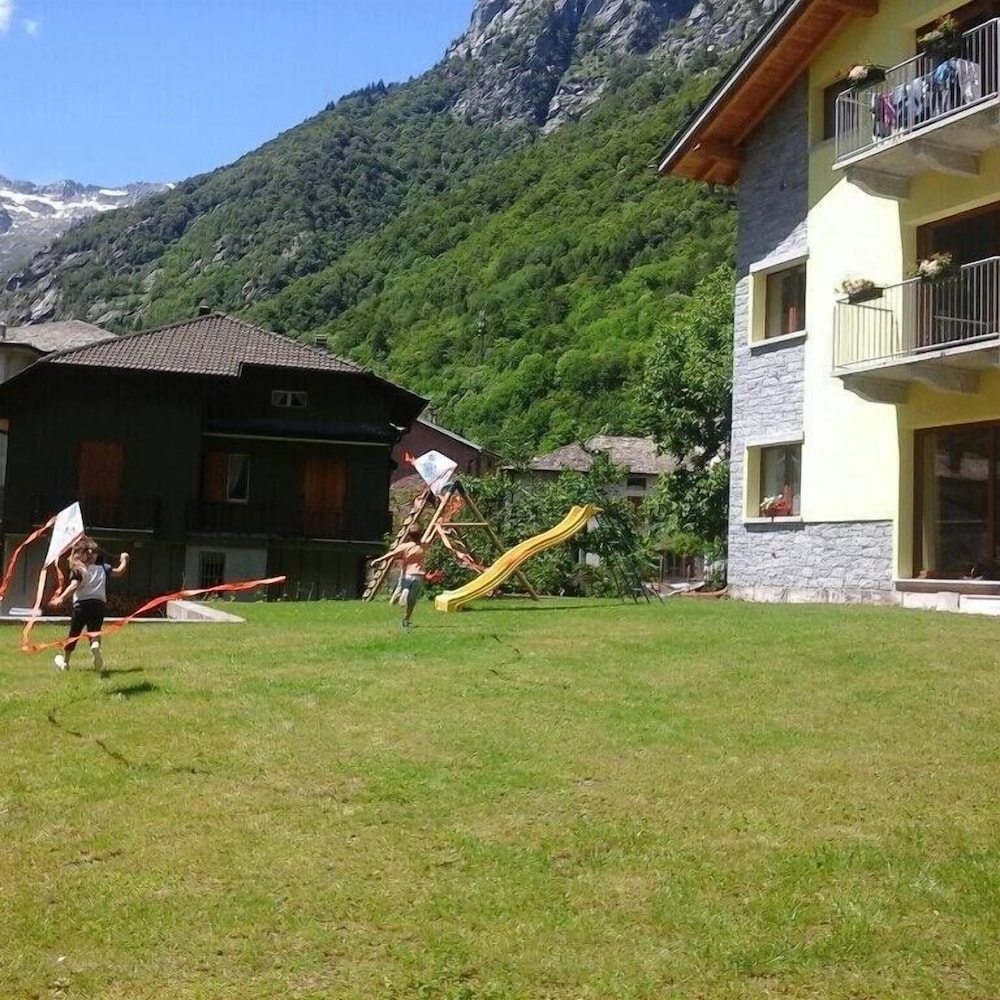 Photo 7