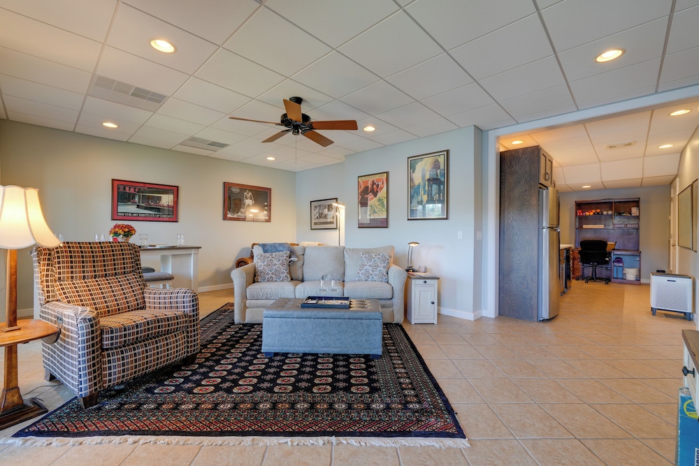 Lake Chatuge Apt w/ Boat Dock in Hayesville!