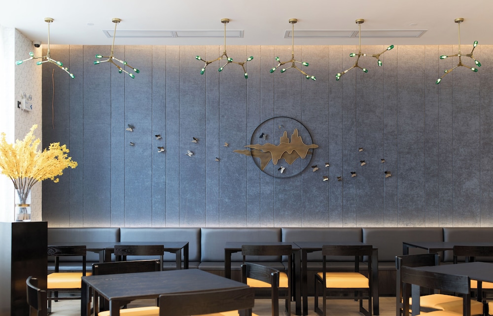 Zhonghao International Hotel