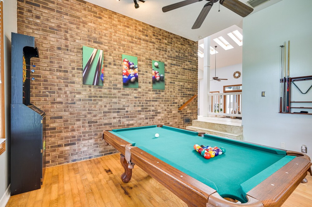 Tampa Vacations - Convenient Tampa Home: Lanai, Pool - Property Image 13
