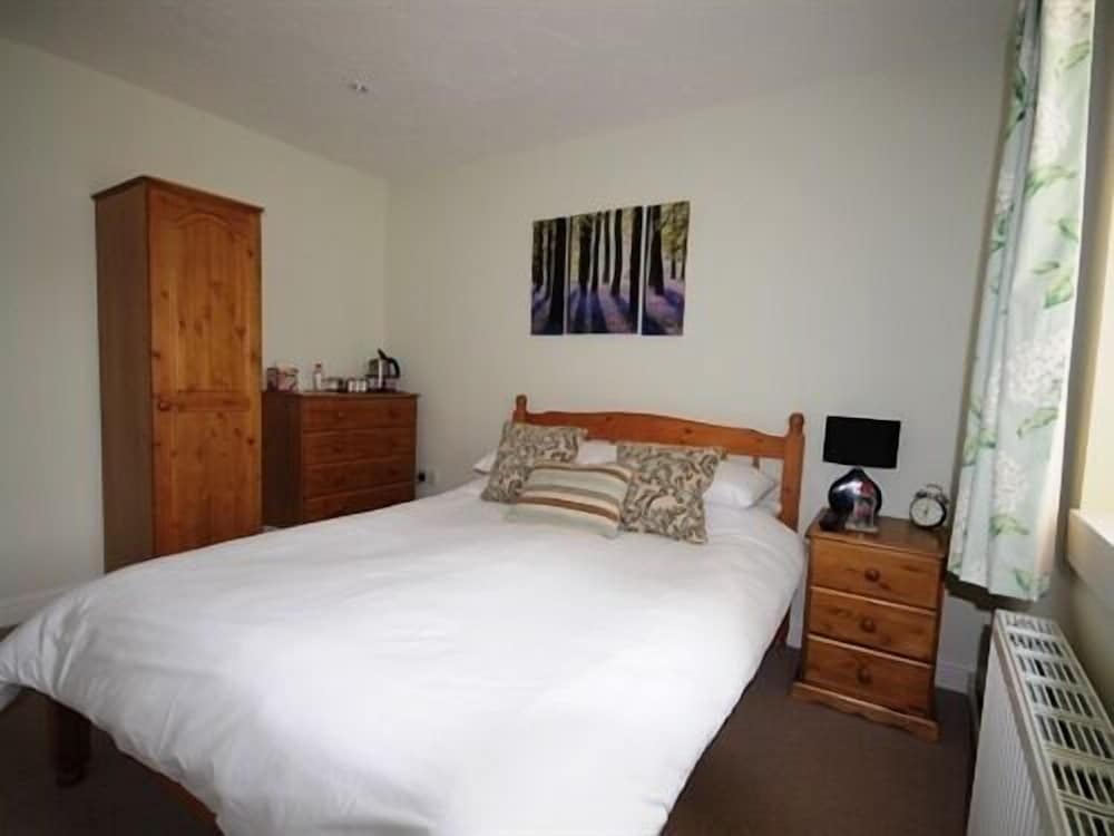 The Five Dials Inn