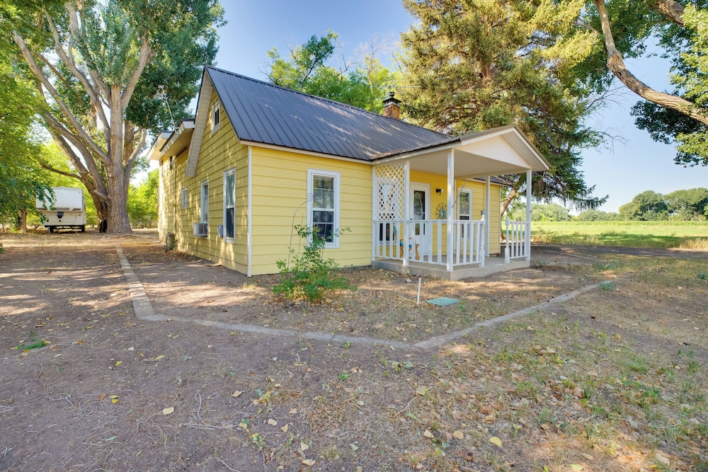Rural Home Near Event Venue! 26 Mi to Black Canyon