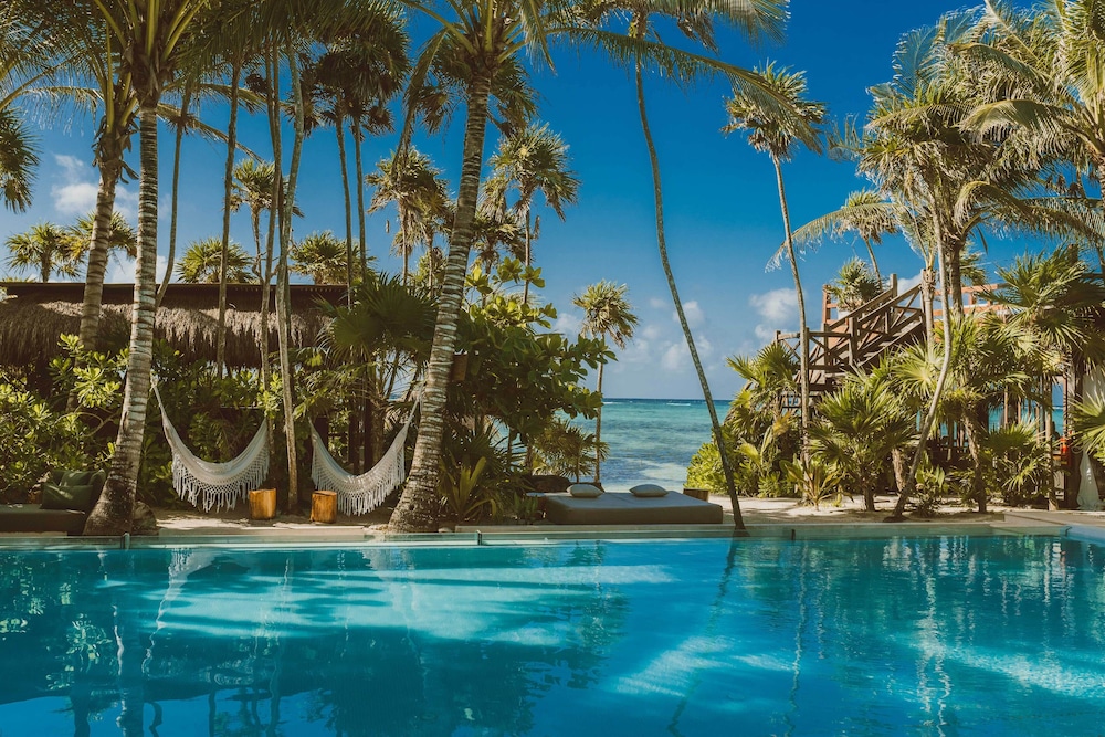 Cancun Vacations - Jashita Hotel - Property Image 1