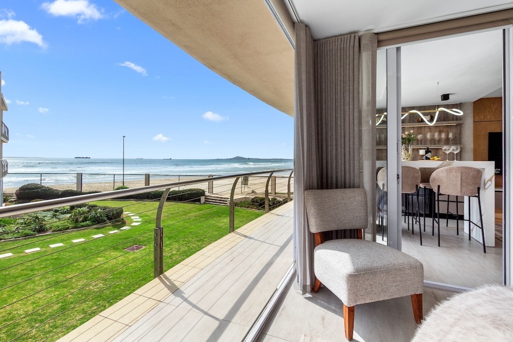 Lagoon Beach Luxe 116a
