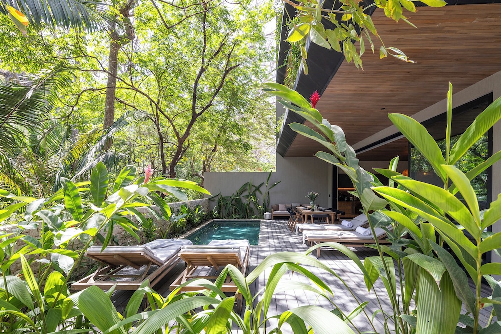 QUIN Surf Residence Nosara