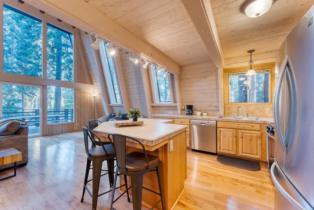 Lundy Bearden Serene Tahoe Retreat With Deck Fireplace and Forest Views
