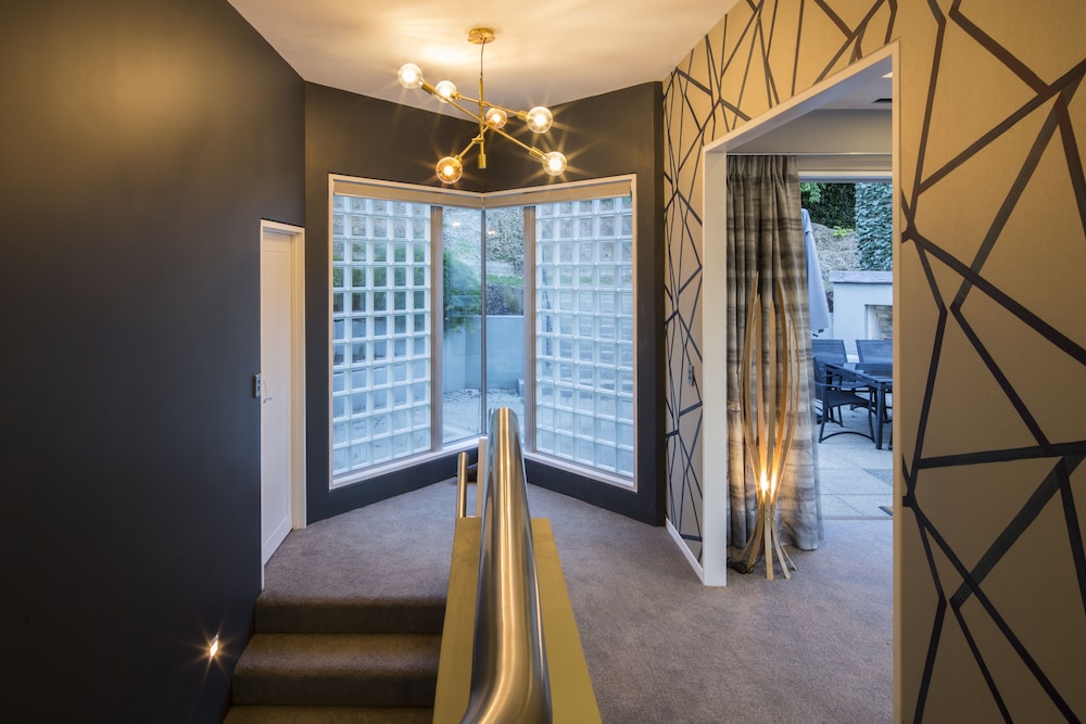 Luxury House K Lodge Queenstown view 5