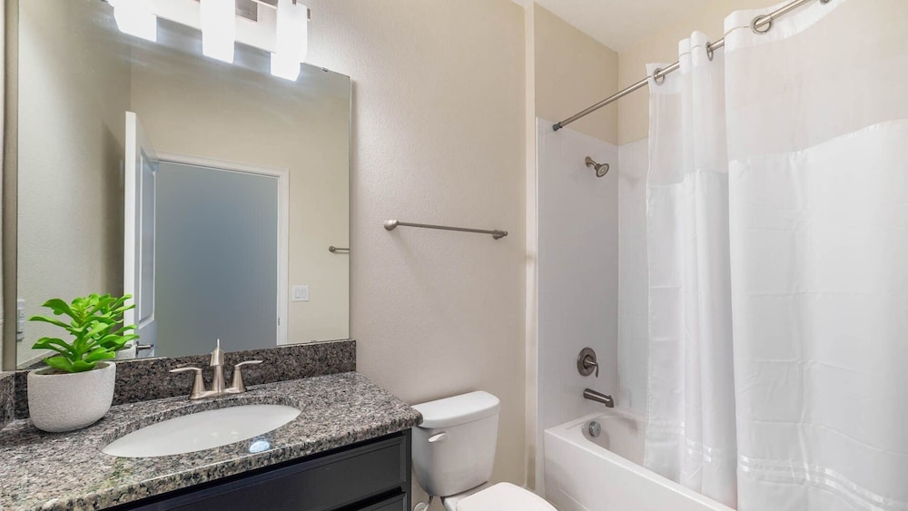 Championsgate Resort 6 Bedroom Private Pool Home 6 Home